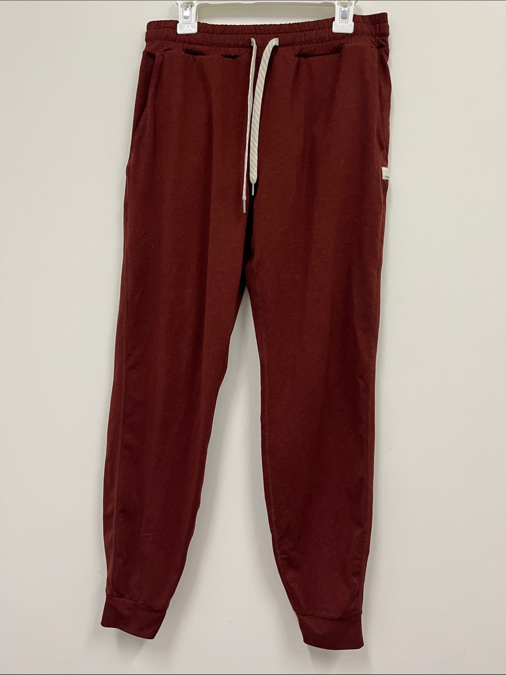 Vuori Rust Colored Drawstring Joggers size XS